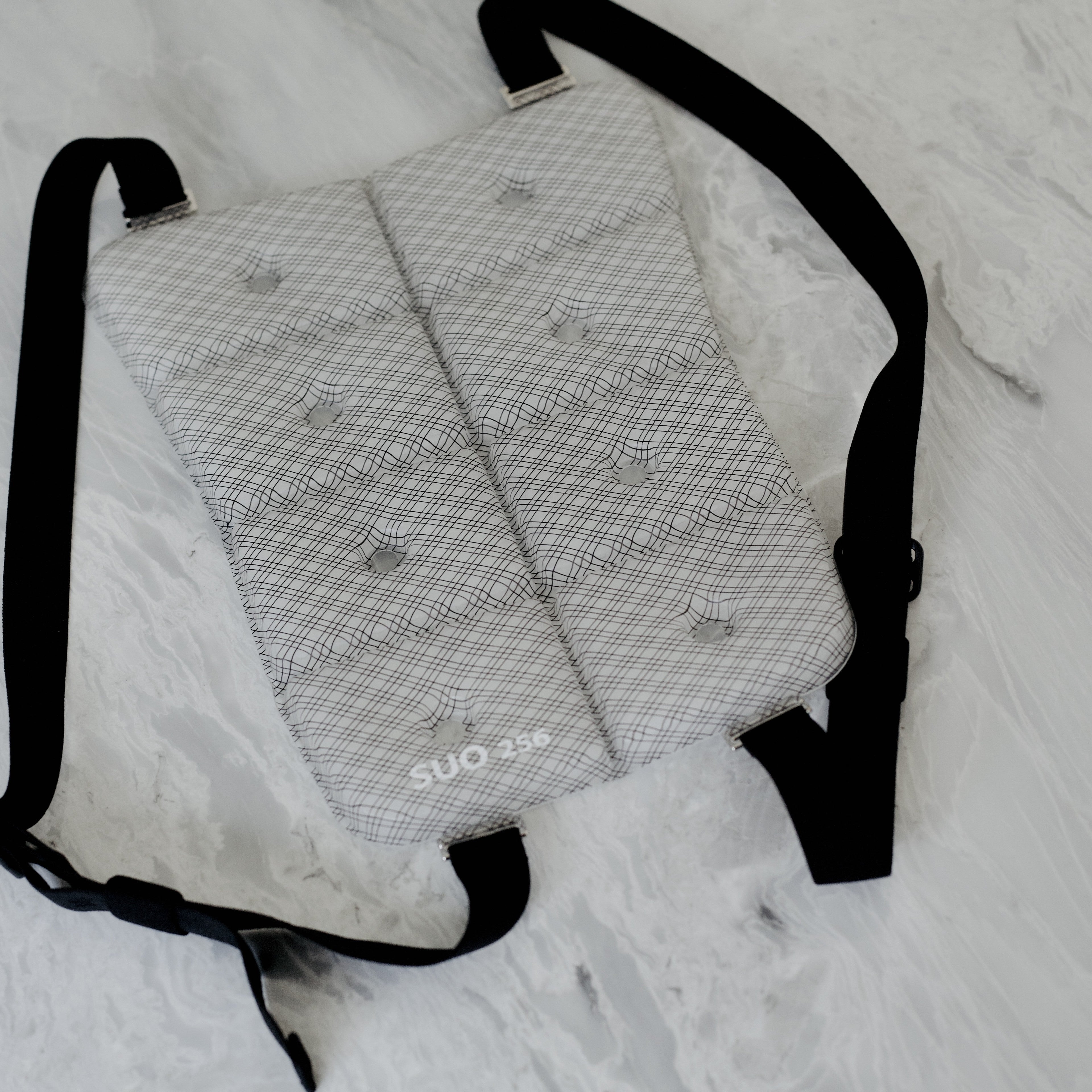 SUO 256ICE COOL Vest プラス グラデチェック